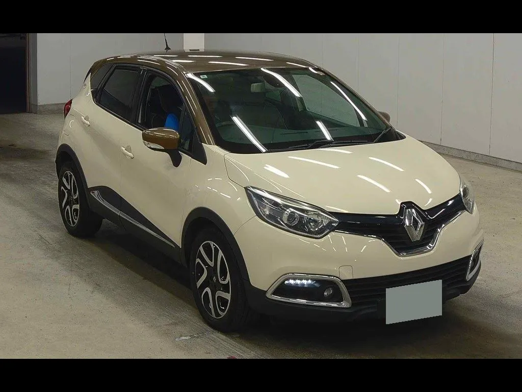 RENAULT CAPTUR CANNES