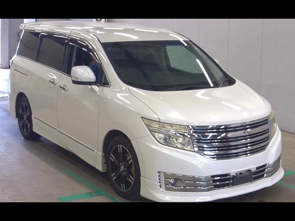 NISSAN ELGRAND 5D 4WD RIDER