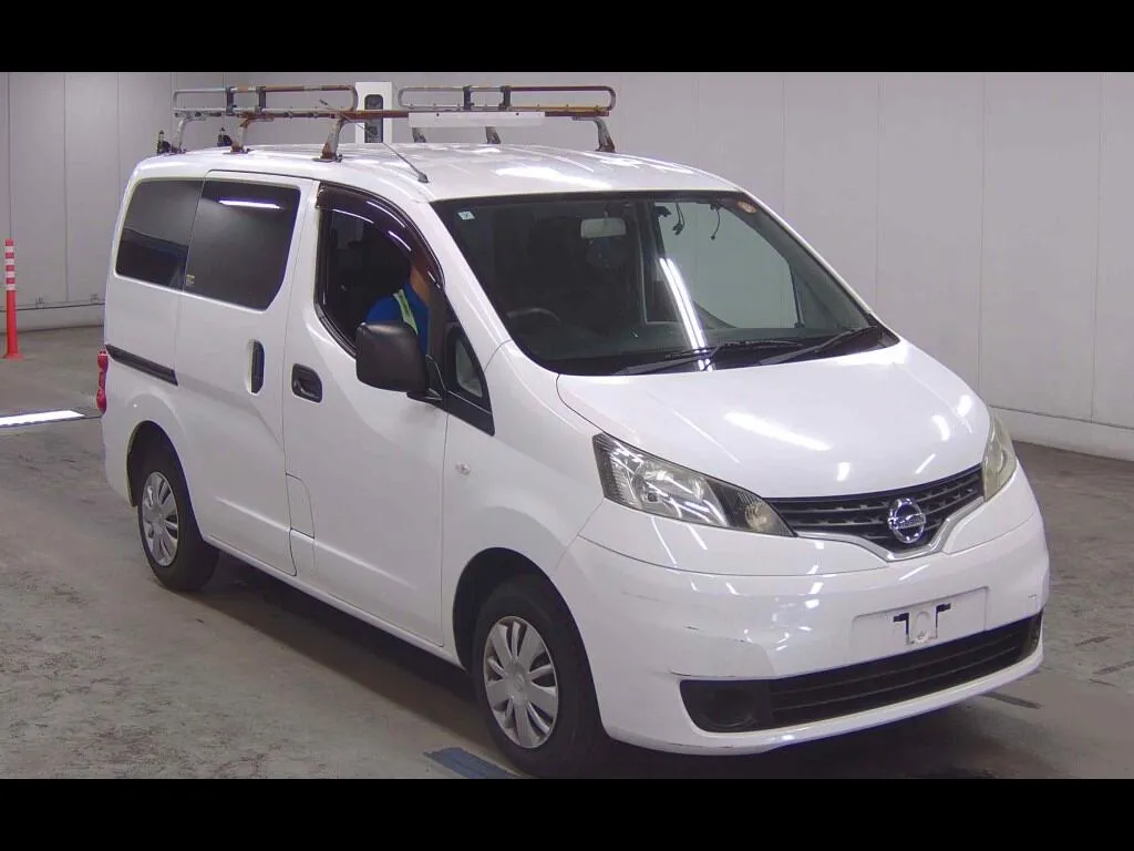 NISSAN NV200 VANETTE VAN GX