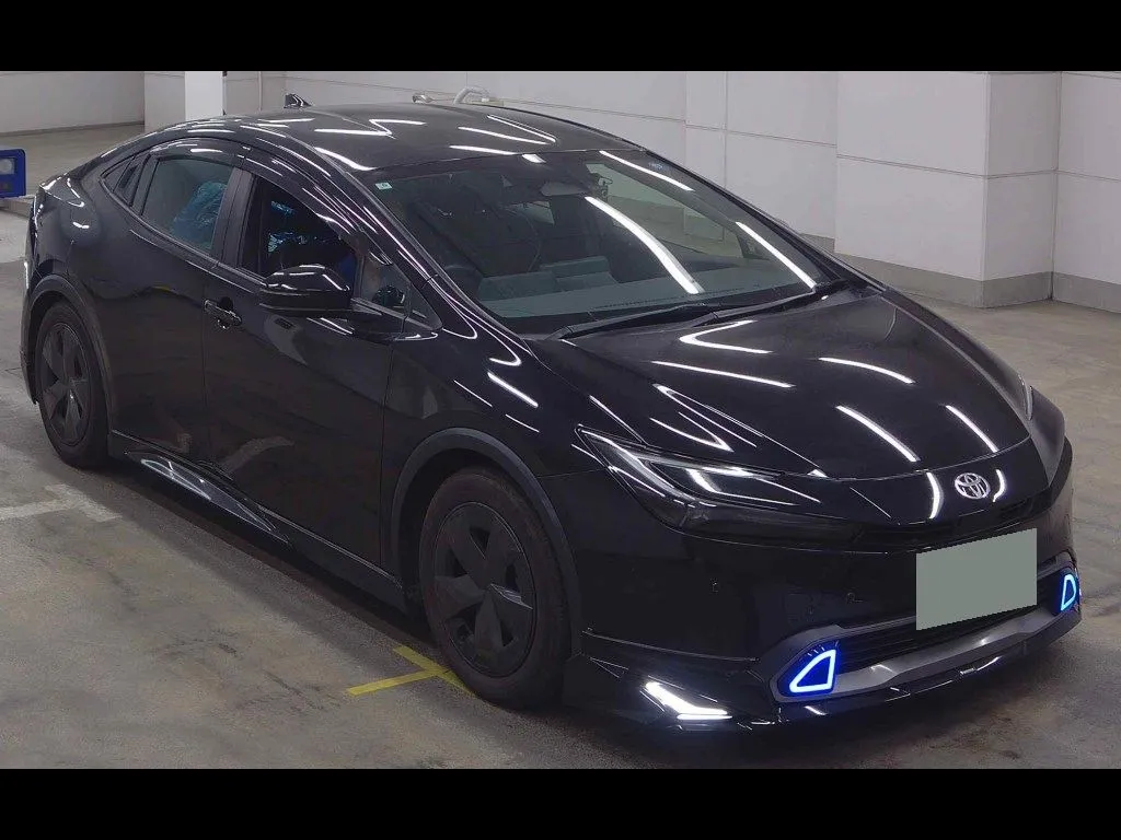 TOYOTA PRIUS 5D 4WD U