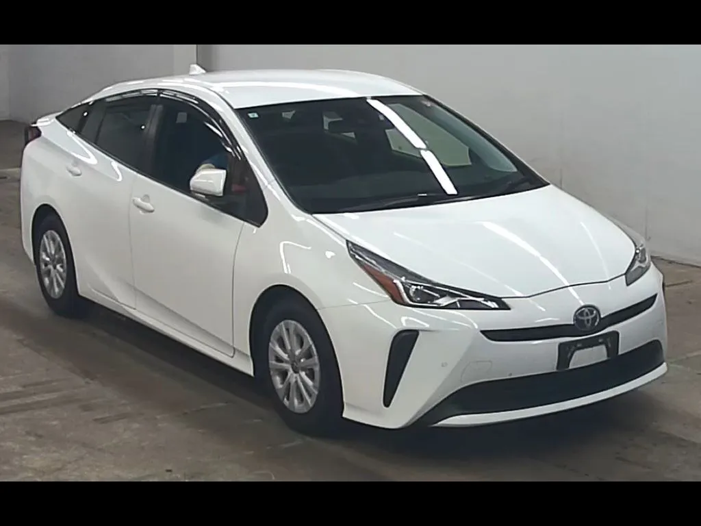 TOYOTA PRIUS 5D S