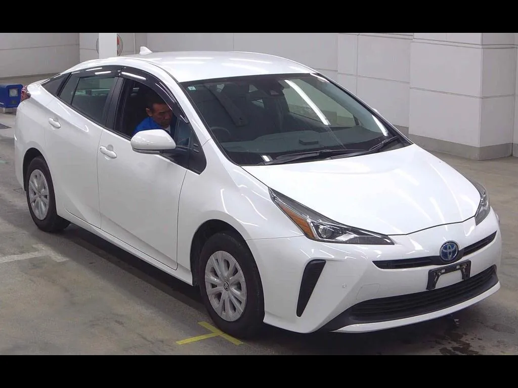 TOYOTA PRIUS 5D 4WD S