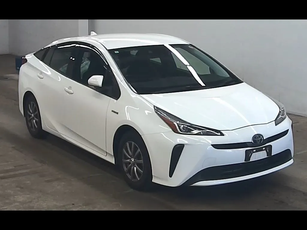 TOYOTA PRIUS 5D 4WD S