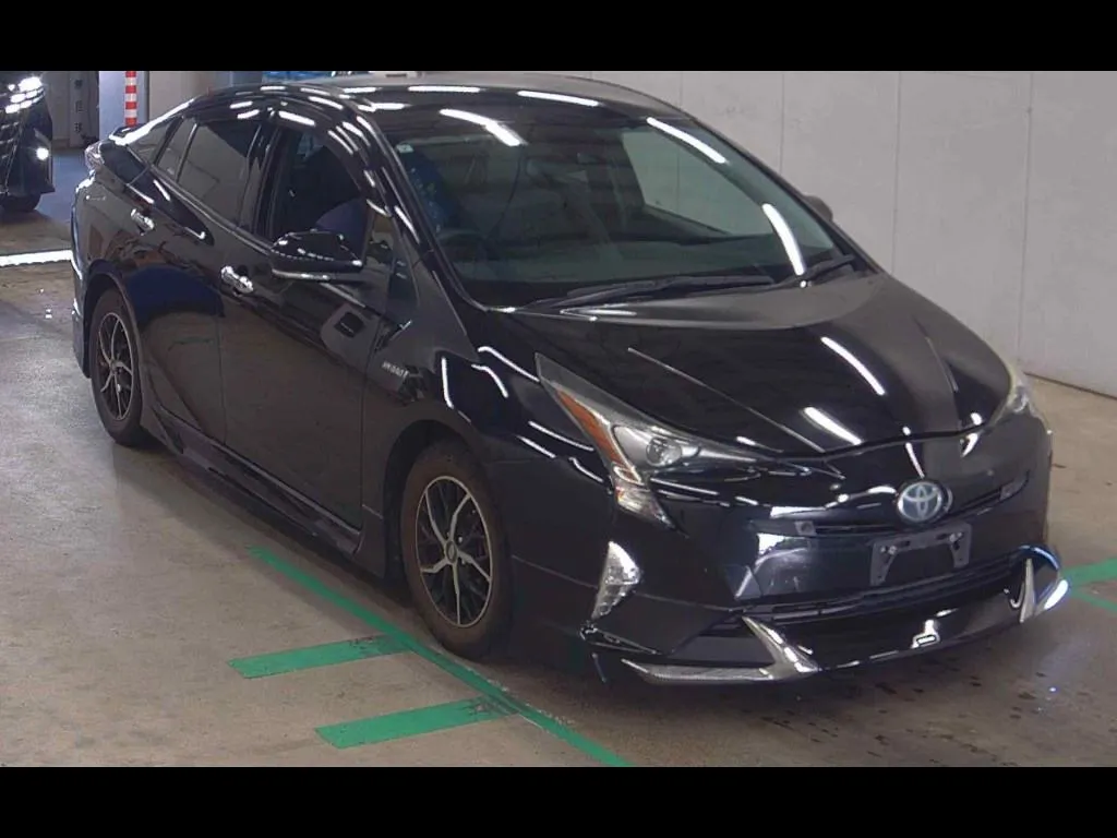 TOYOTA PRIUS 5D A PREMIUM TOURING SELECTION
