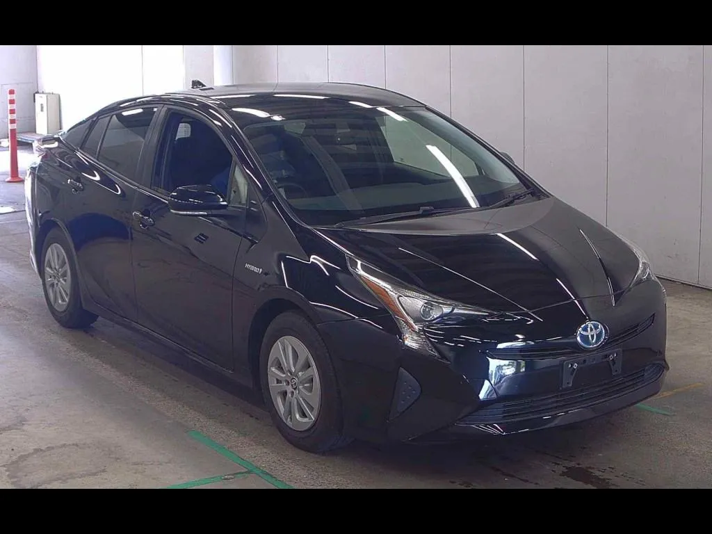 TOYOTA PRIUS 5D E