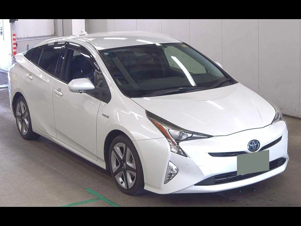 TOYOTA PRIUS 5D S TOURING SELECTION