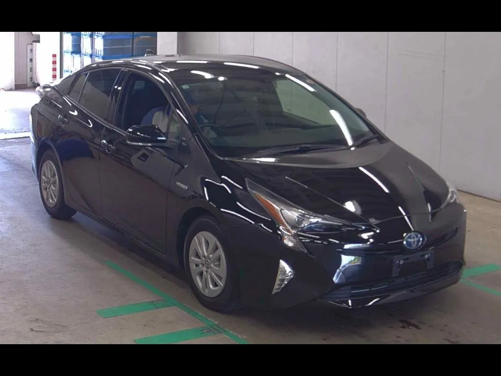 TOYOTA PRIUS 5D S