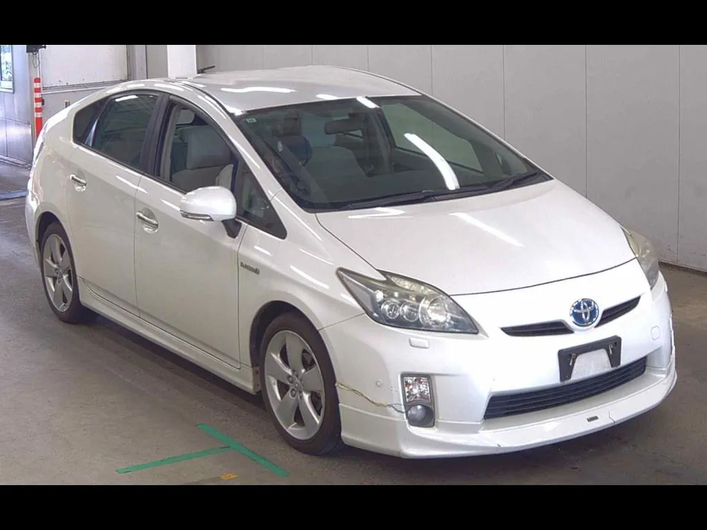 TOYOTA PRIUS 5D S TOURING SELECTION