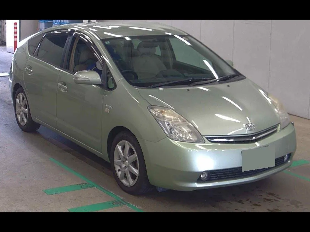 TOYOTA PRIUS 5D G TOURING SELECTION LEATHER PACKAGE