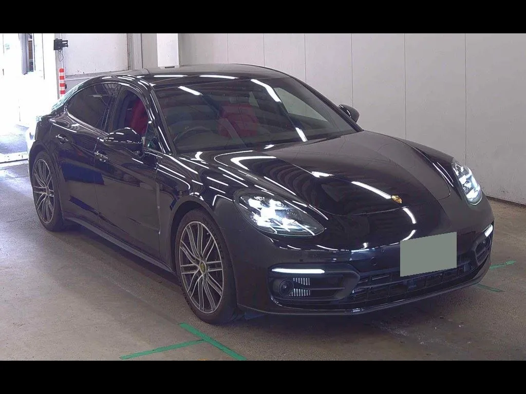 PORSCHE PANAMERA 5D PLATINUM EDITION