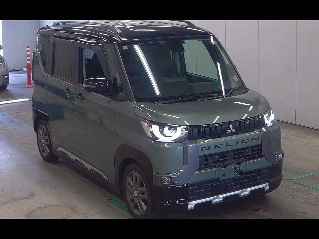 MITSUBISHI DELICA MINI T PREMIUM