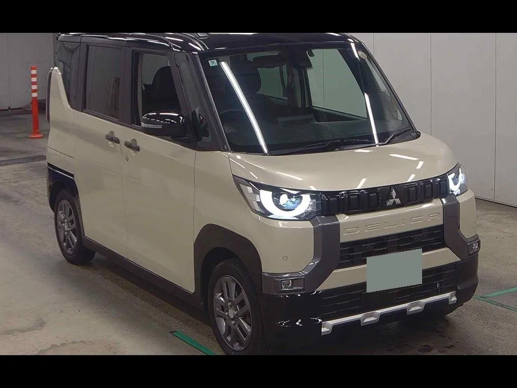 MITSUBISHI DELICA MINI 4WD G