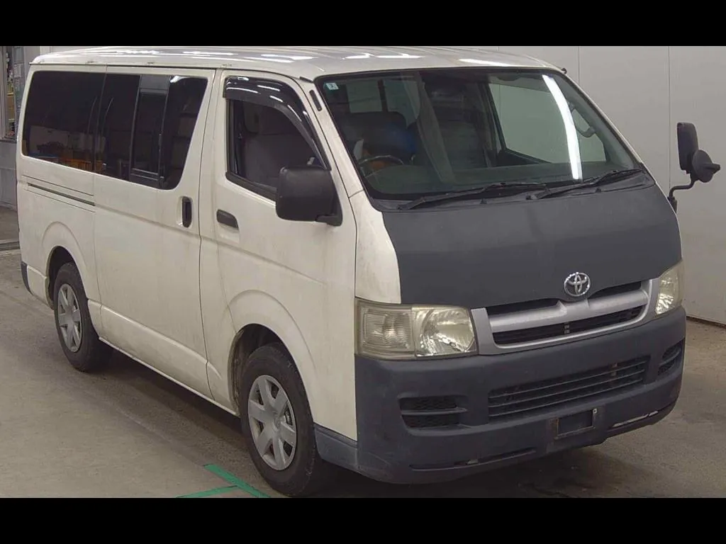 TOYOTA HIACE VAN 5D DX