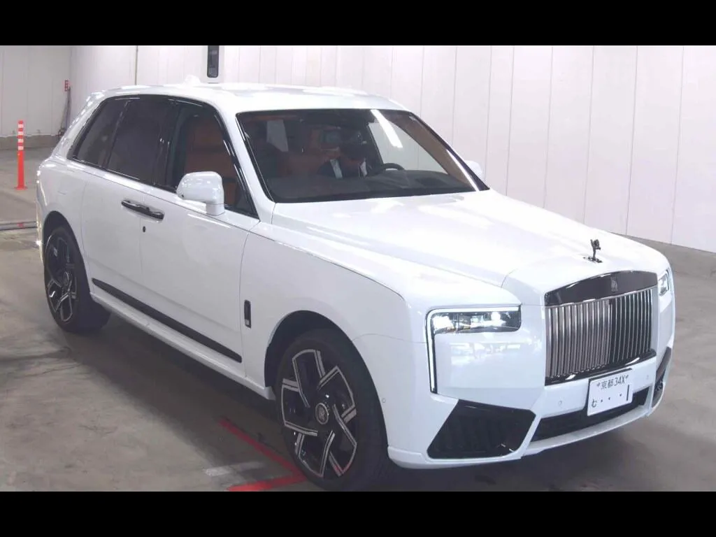 ROLLS-ROYCE CULLINAN 4WD BLACK BADGE