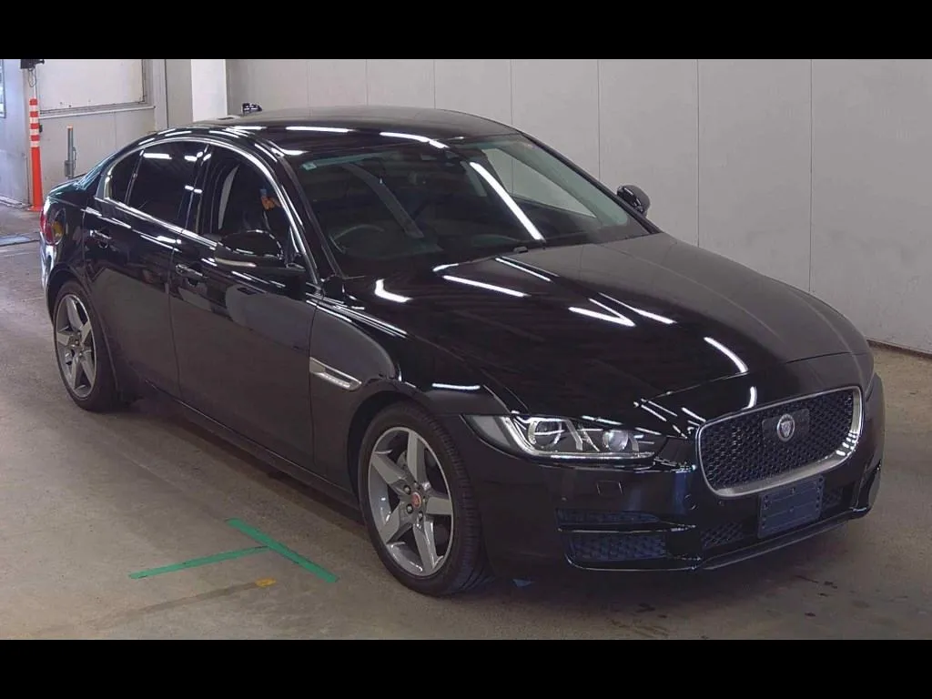 JAGUAR XE XE PRESTIGE