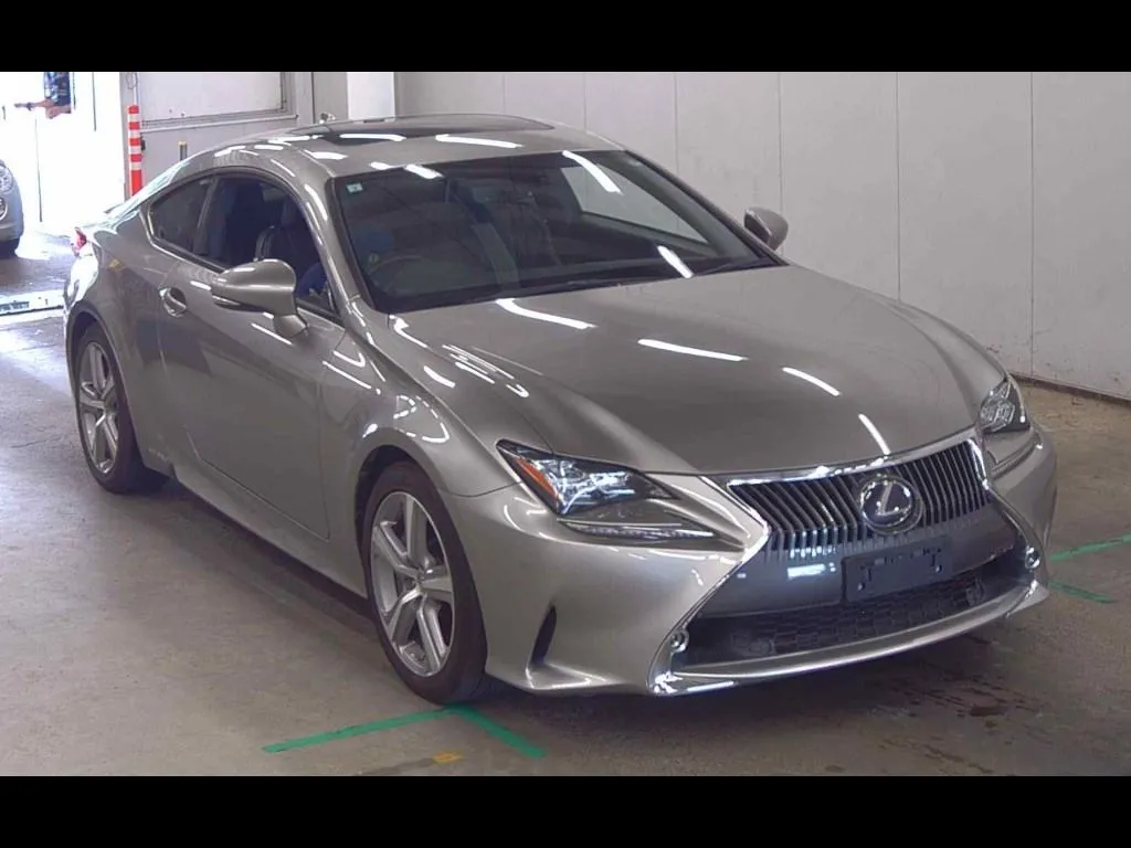 LEXUS RC RC300H VERSION L