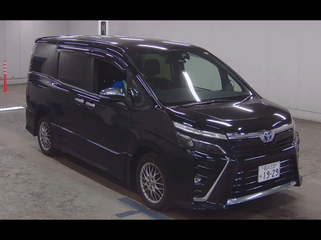 TOYOTA VOXY HYBRID ZS KIRAMEKI Ⅲ