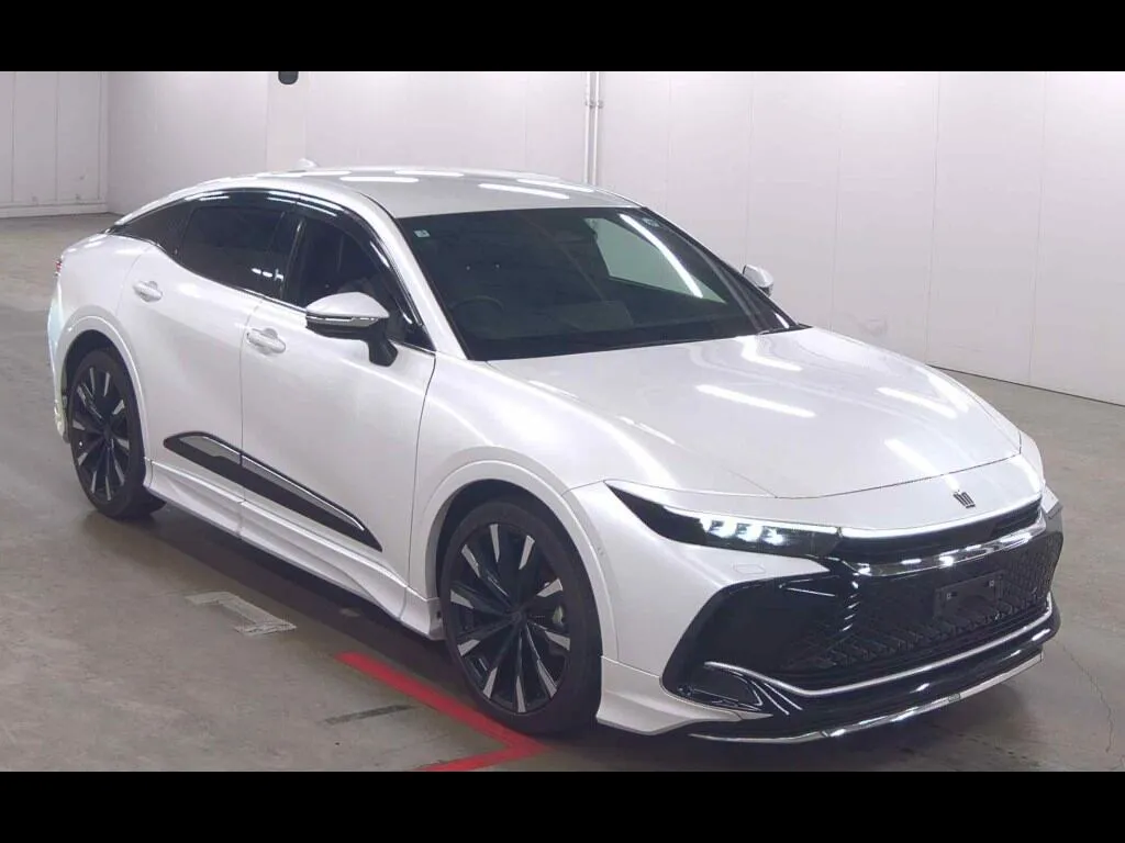 TOYOTA CROWN CROSSOVER 4WD RS ADVANCED