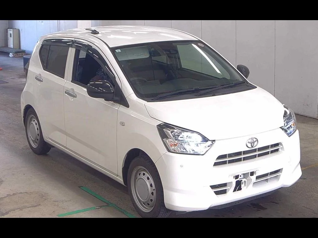 TOYOTA PIXIS EPOCH X SA Ⅲ