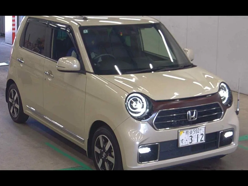 HONDA N-ONE PREMIUM