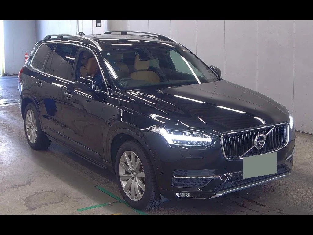 VOLVO XC90 4WD T5 AWD MOMENTUM