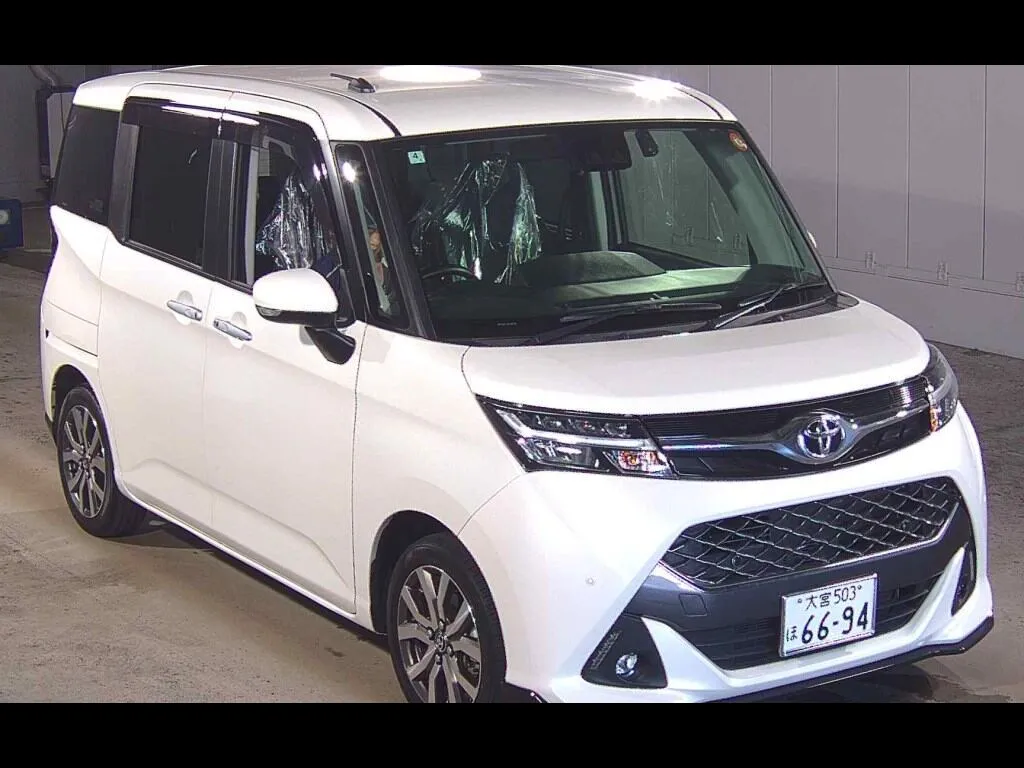 TOYOTA TANK CUSTOM G-T