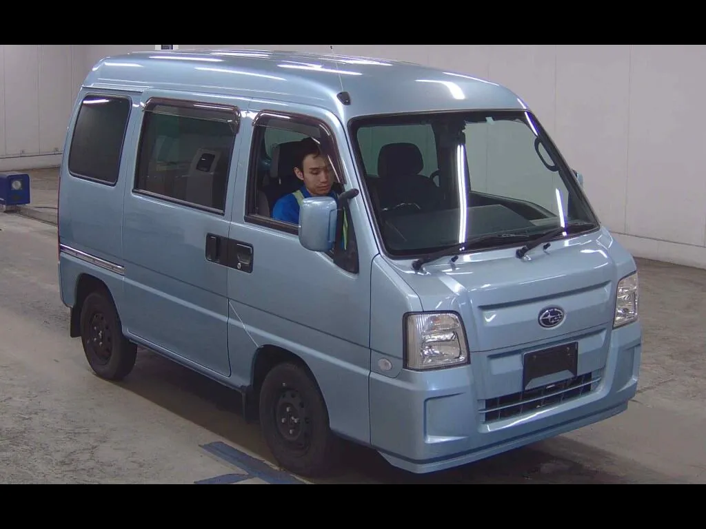 SUBARU SAMBAR VAN 5D DIAS