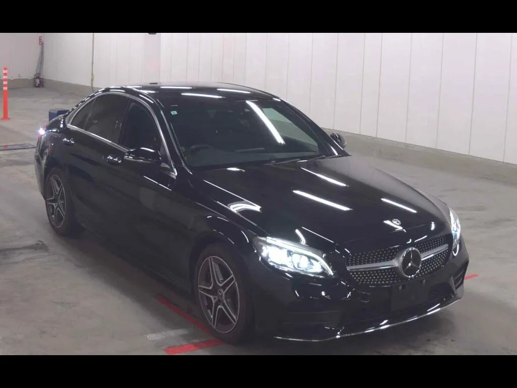 MERCEDES BENZ C-CLASS 4D C200 AVANTGARDE AMG LINE