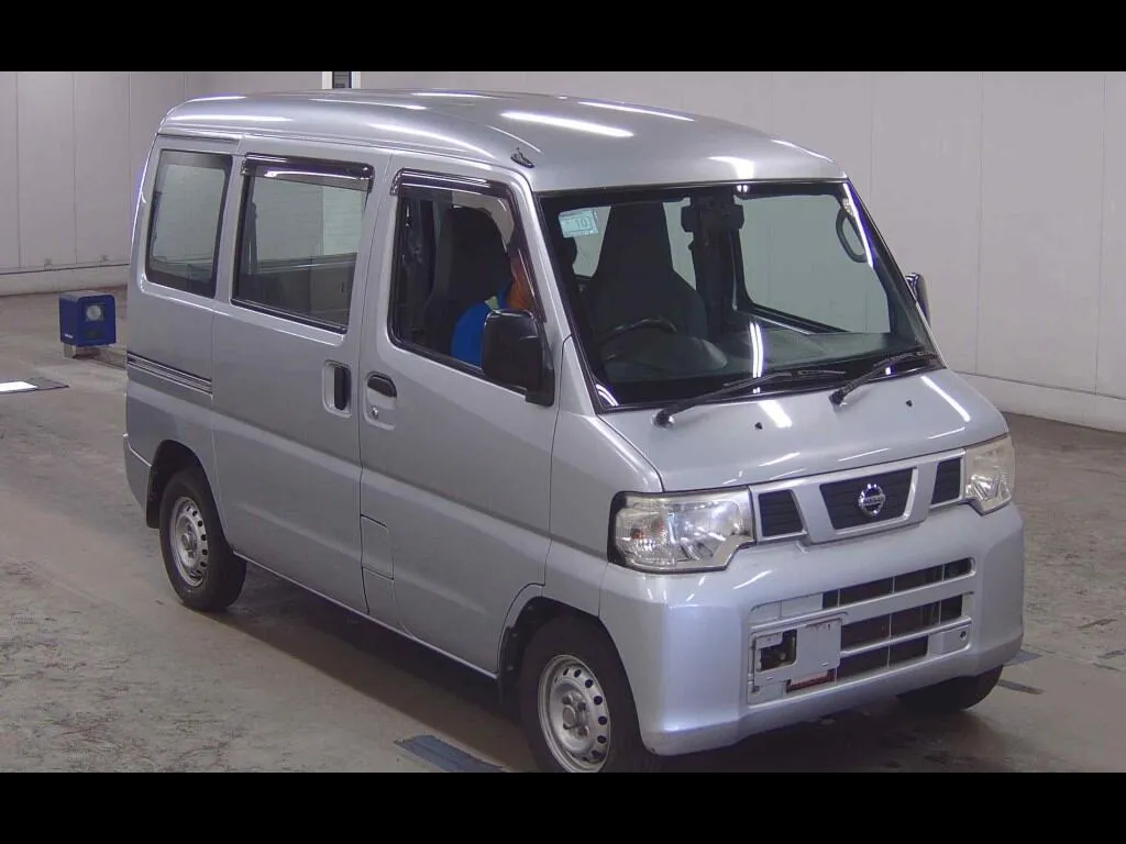 NISSAN CLIPPER VAN DX