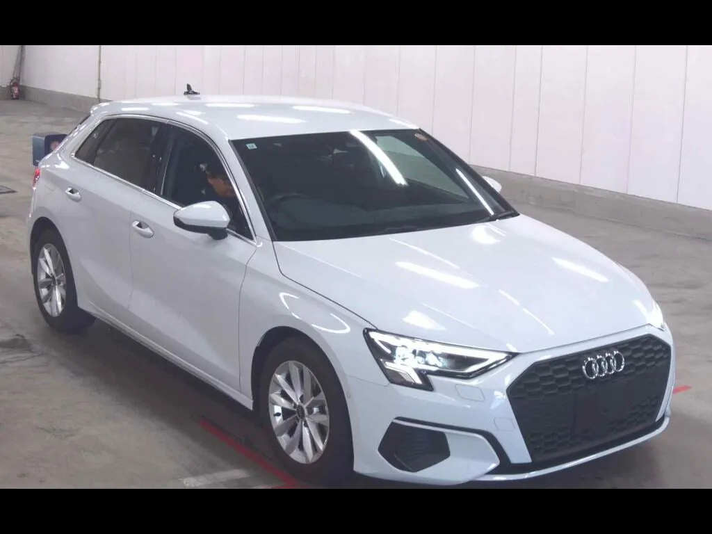 AUDI A3 5D SPORTBACK 30TFSI