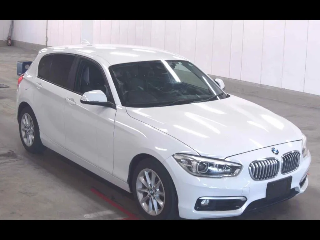 BMW 1 SERIES 5D 118I STYLE