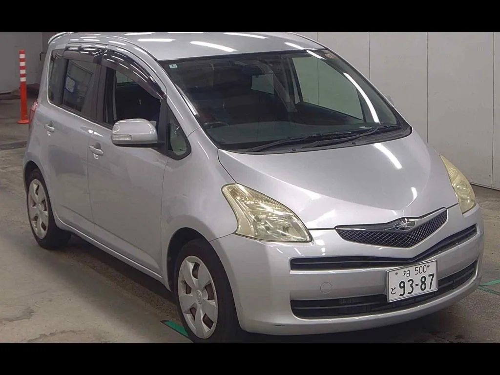 TOYOTA RACTIS G