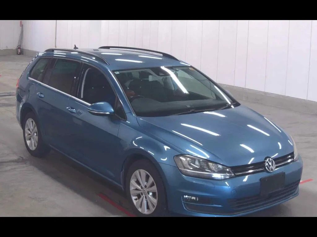 VOLKSWAGEN GOLF VARIANT TSI COMFORT LINE BLUEMOTION TECHNOLOGY