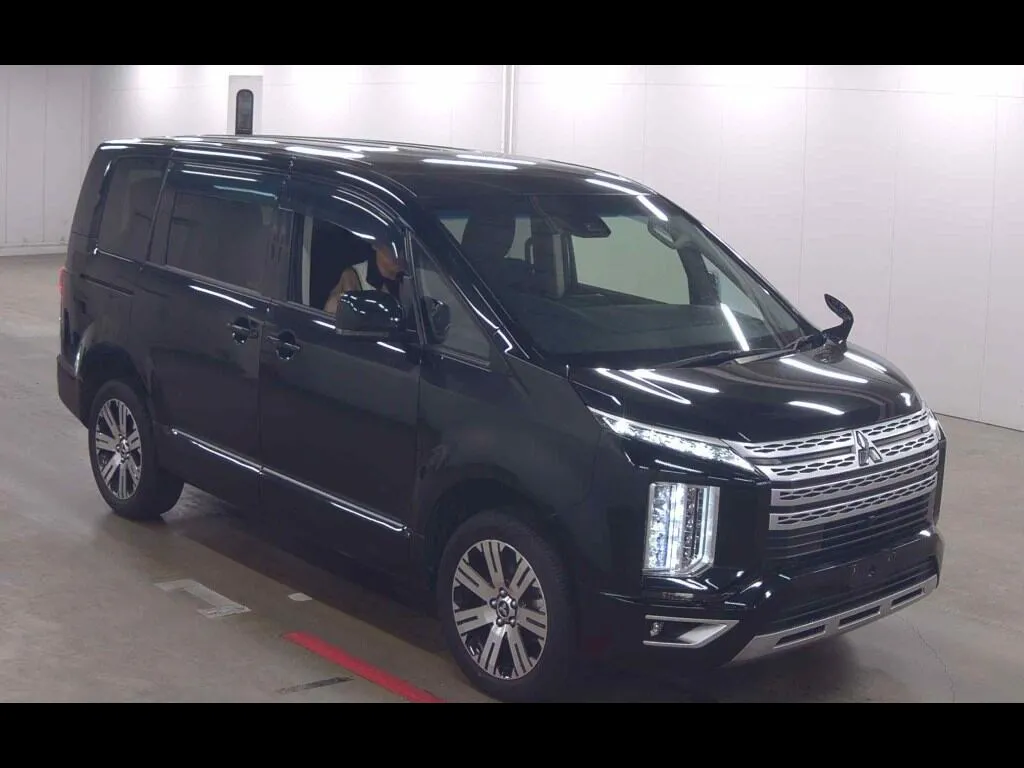 MITSUBISHI DELICA D:5 4WD G