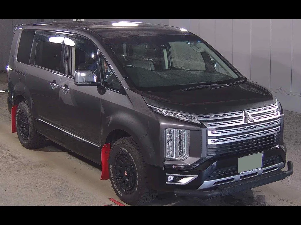 MITSUBISHI DELICA D:5 4WD P