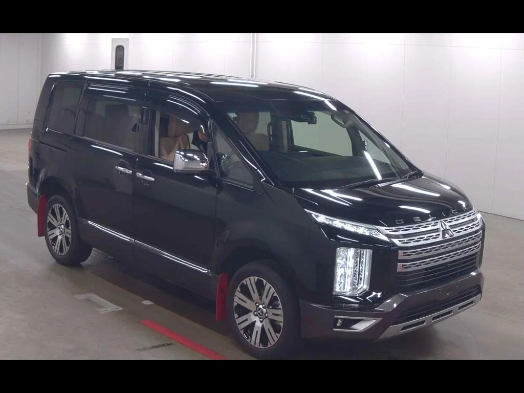 MITSUBISHI DELICA D:5 4WD P