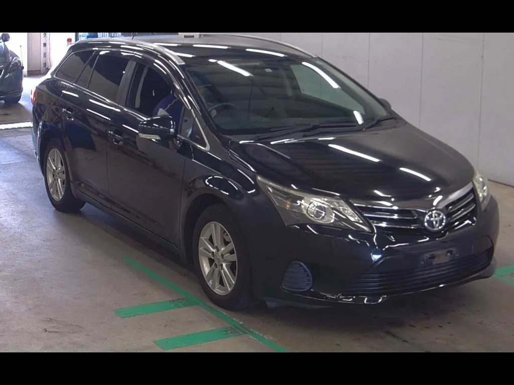 TOYOTA AVENSIS WAGON XI