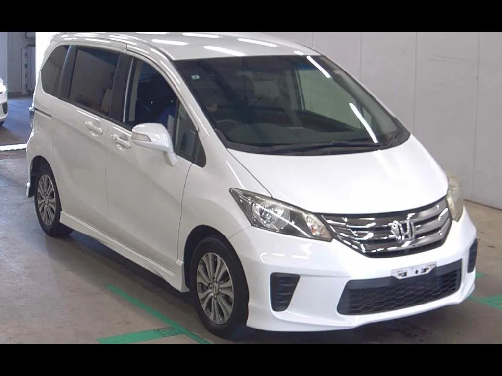 HONDA FREED G AERO