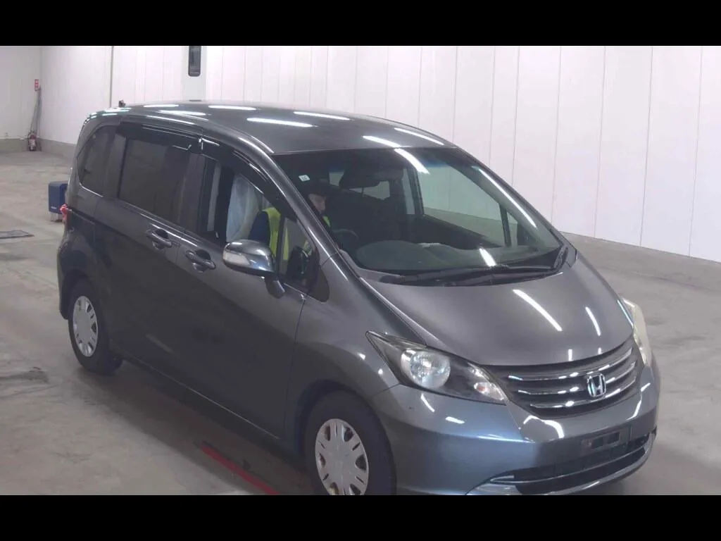 HONDA FREED G JUST SELECTION