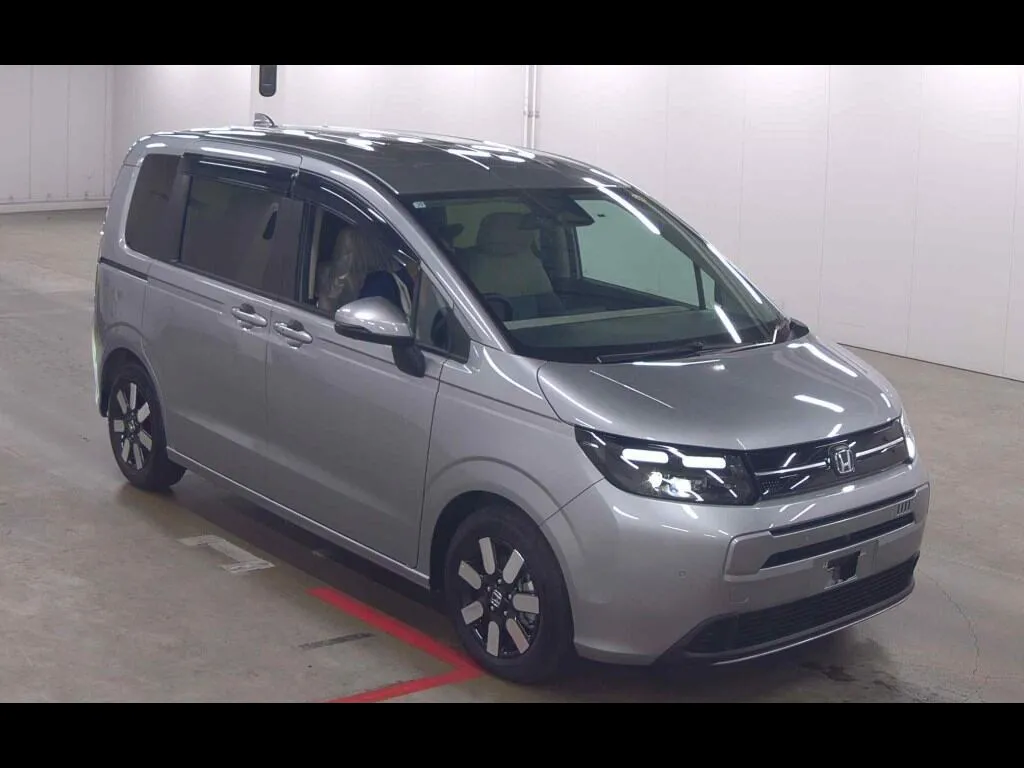 HONDA FREED HYBRID EHEV AIR EX