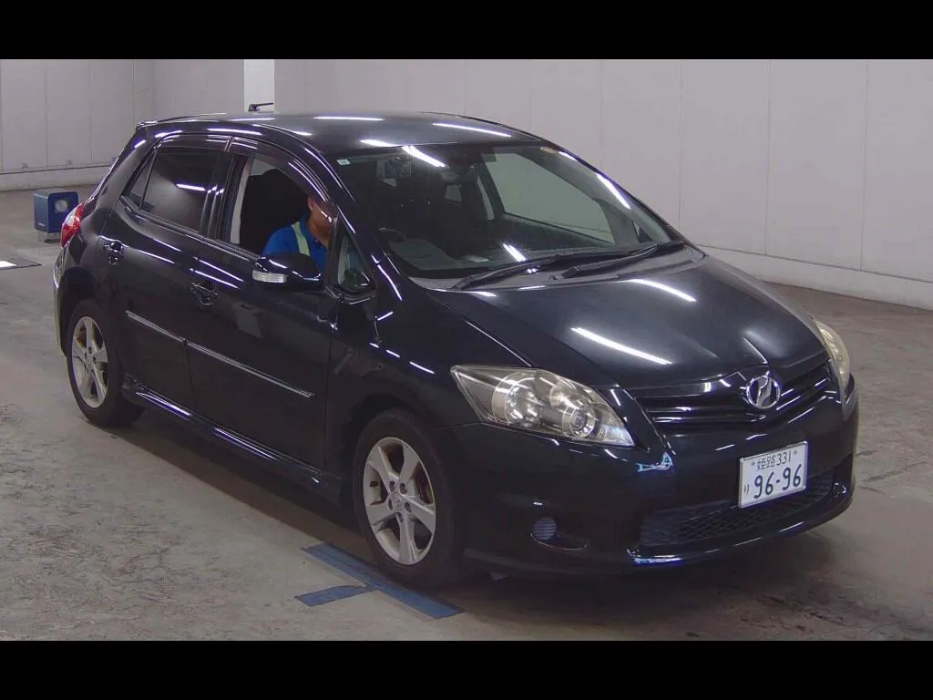 TOYOTA AURIS 150X S PACKAGE