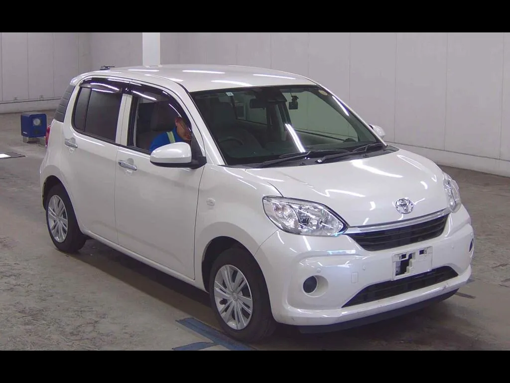 TOYOTA PASSO X L PACKAGE