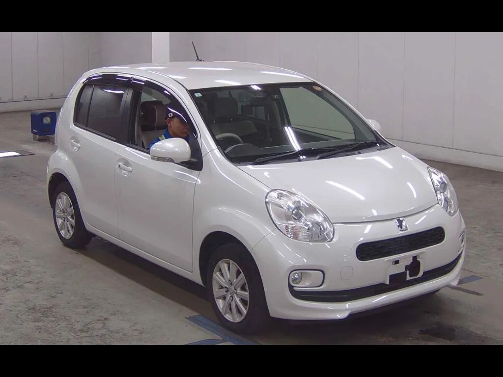 TOYOTA PASSO +HANA G PACKAGE