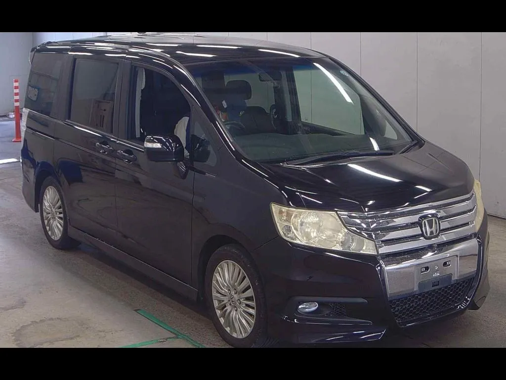HONDA STEPWAGON SPADA ZI