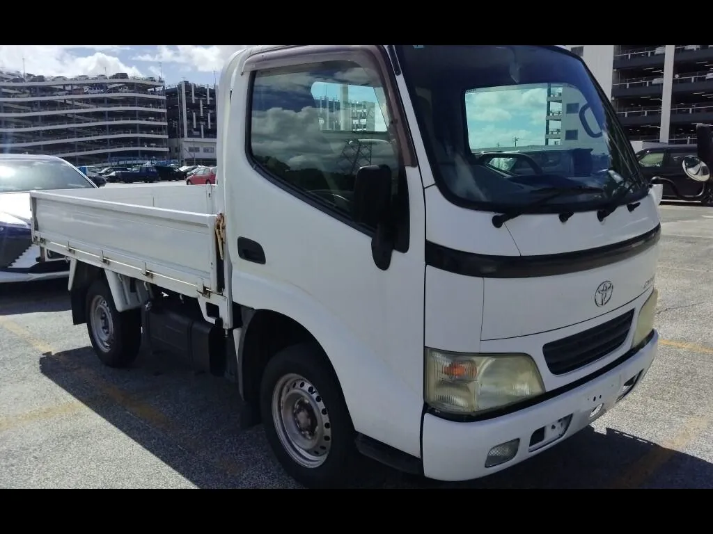 TOYOTA DYNA TRUCK