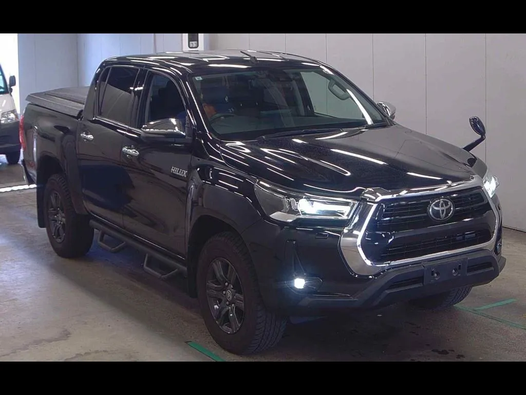 TOYOTA HILUX 4D 4WD Z
