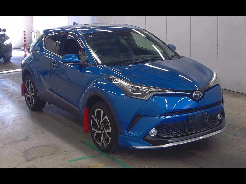 TOYOTA C-HR 4WD G-T