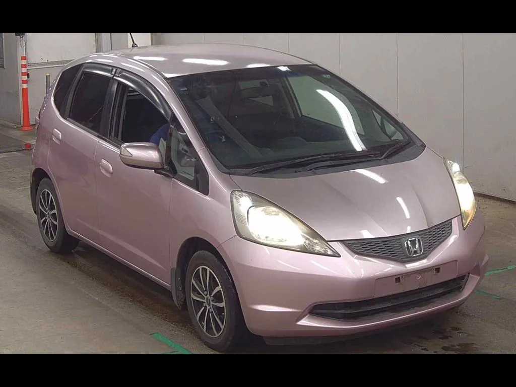 HONDA FIT L HIGHWAY EDITION