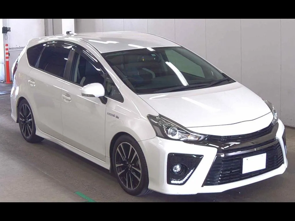 TOYOTA PRIUS ALPHA S TOURING SELECTION･GS