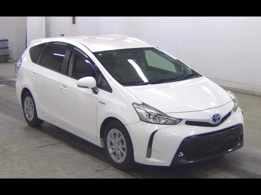 TOYOTA PRIUS ALPHA G